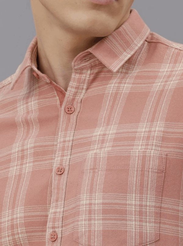 Men Regular Fit Spread Collar Tartan Checked Cotton Casual Shirt - Image 3